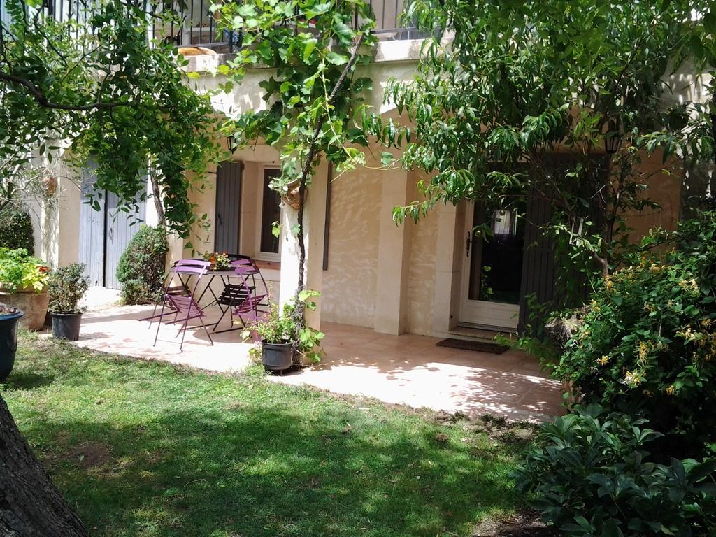 Gite Les Lavandes Vaison-la-Romaine Zimmer foto